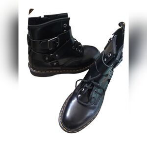 Dr. Martens Black Leather Combat Boots with Buckle (NWOT )NO BOX S:7M